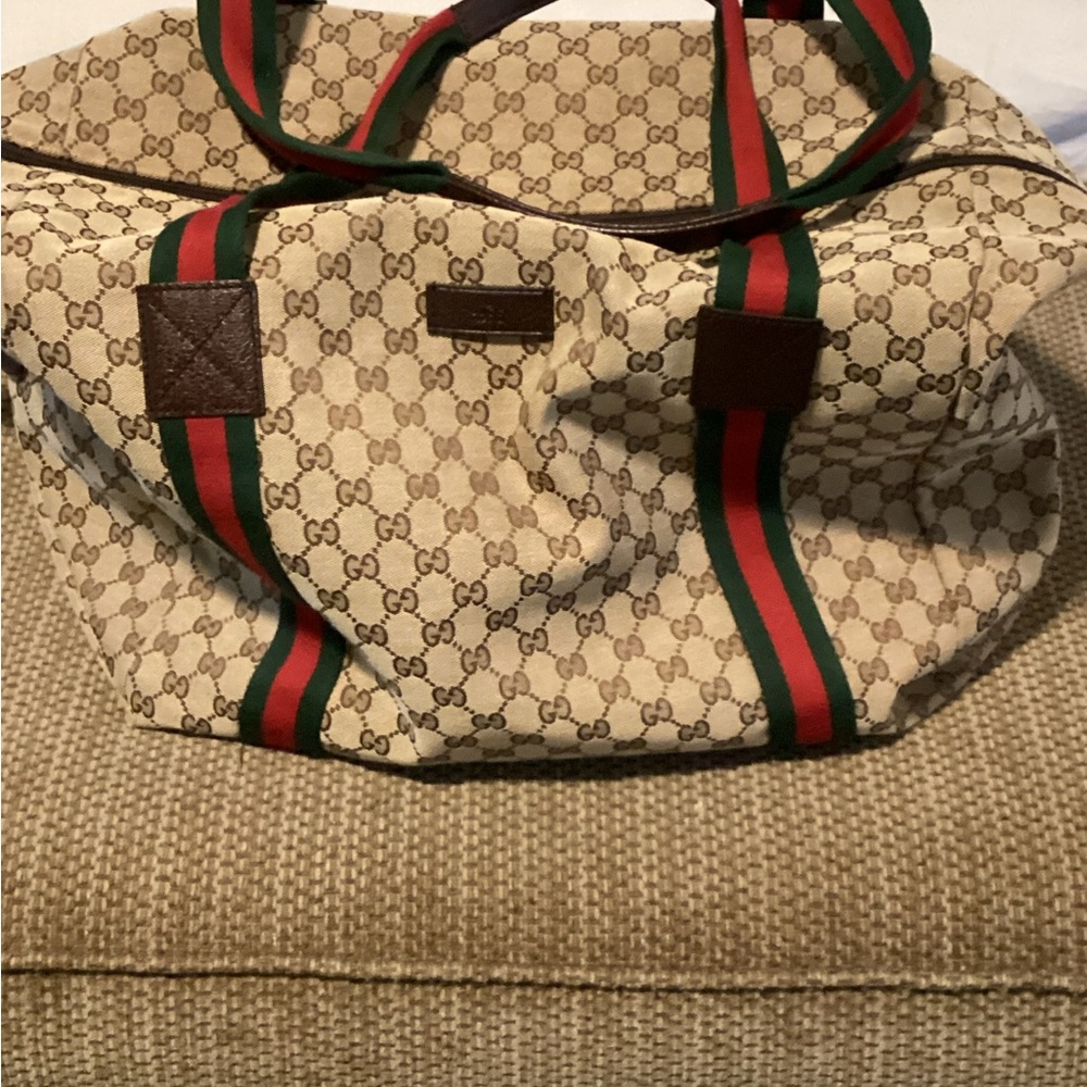 Gucci Beige Tote with Green and Red Stripes
